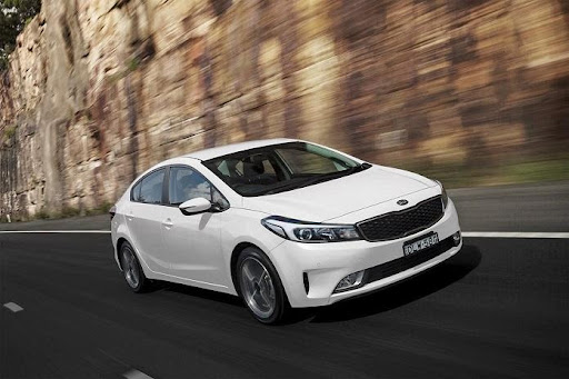 đánh giá KIA Cerato 2017
