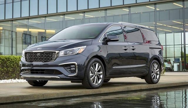 Xe KIA Sedona 2017